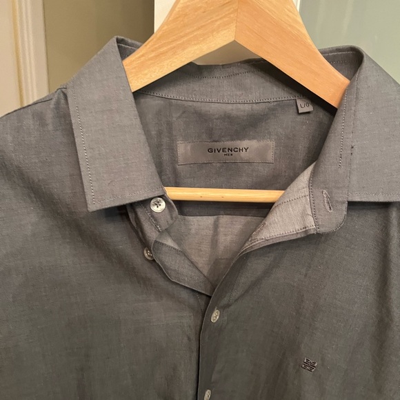 Authentic Givenchy light grey dress shirt - Picture 2 of 3